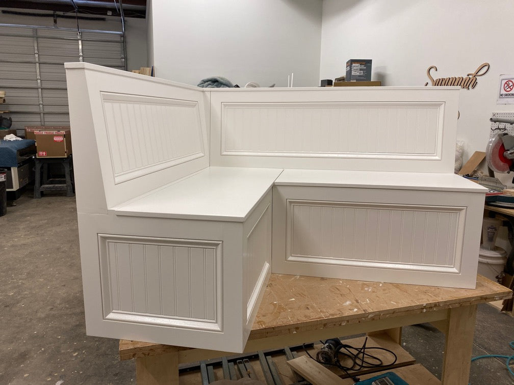 "Add style and function to your dining area with our Farm Style Corner Bench with Backrest and Storage. Made from premium quality wood, this charming bench features built-in storage to keep your dining essentials within reach, and a backrest for added comfort and support. Perfect for intimate family dinners or entertaining guests. Elevate your dining space today with our Farm Style Corner Bench."